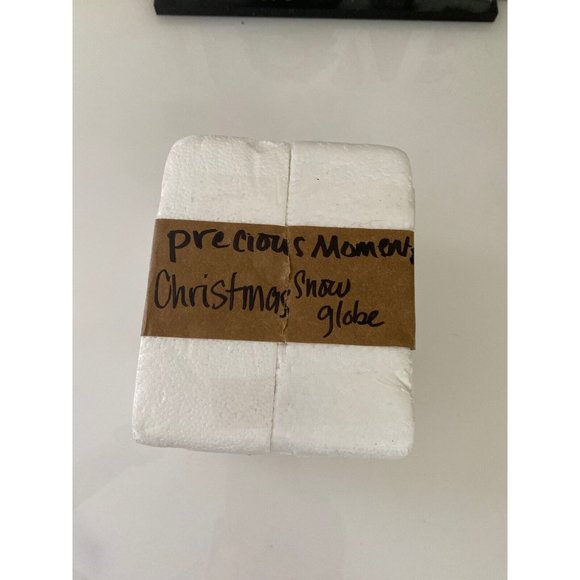 Vintage 1986 Precious Moments I'm Sending You a White Christmas Snow Globe EUC - Picture 7 of 16